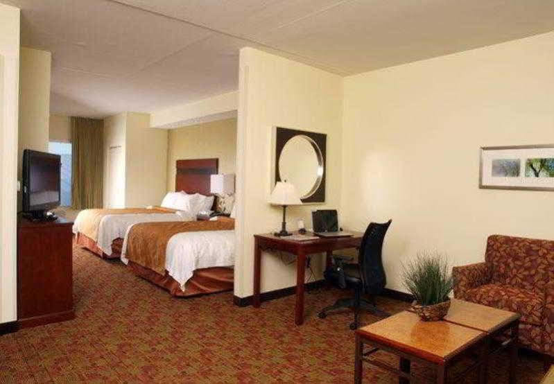Springhill Suites Pigeon Forge Exterior foto